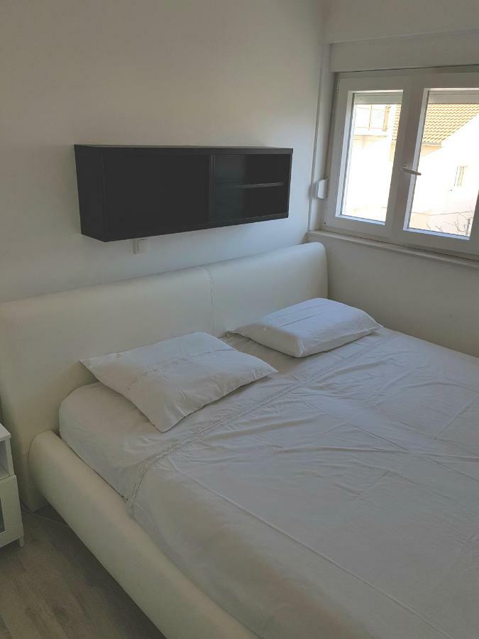 Apartment 'Getaway' Sibenik Exterior photo